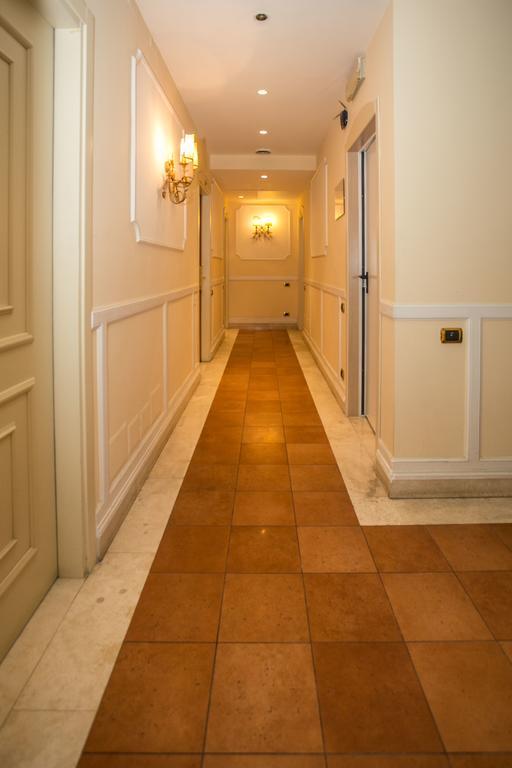 Hotel Quadrifoglio Roma Eur Bagian luar foto